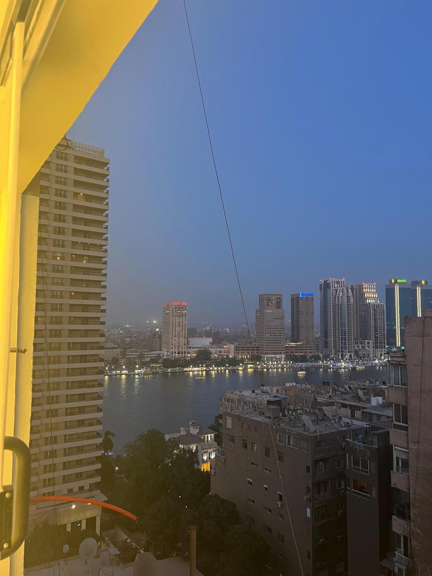 Luxurious Studio Nile View In Zamalek Apartment Cairo Exterior photo